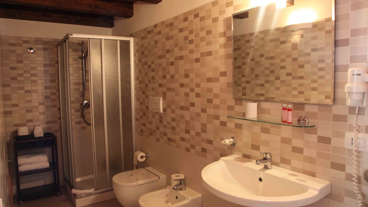 Photo of Bathroom in Riposto