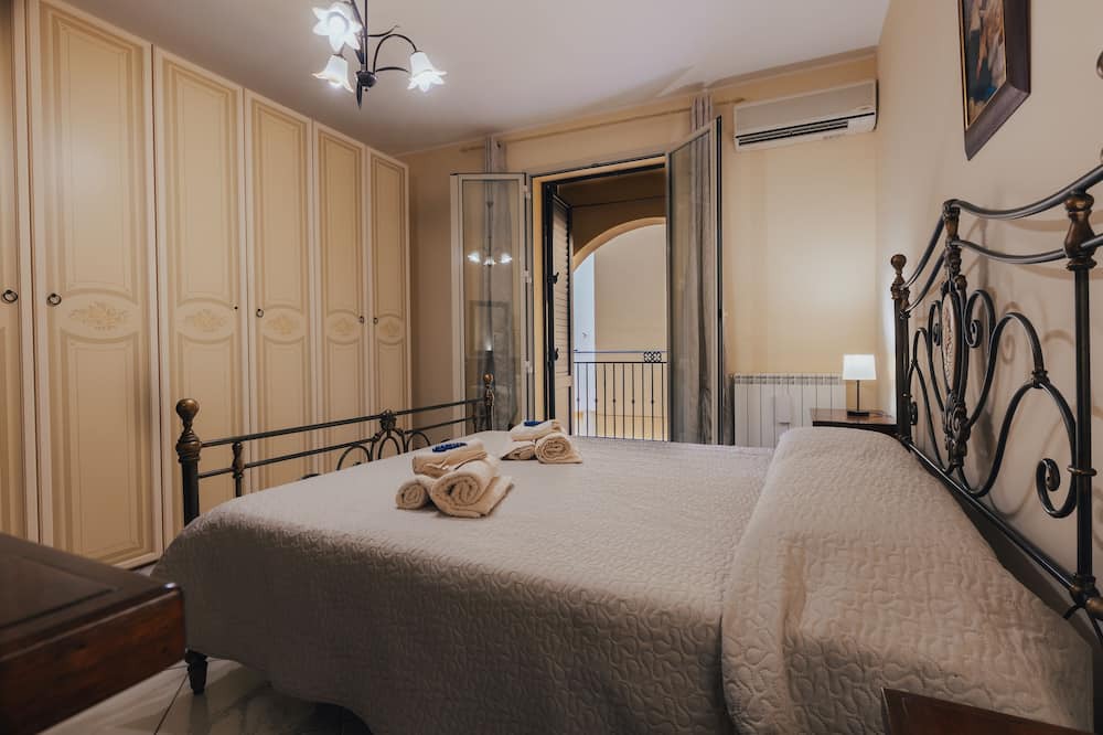 Photo of Bedroom in Porticello