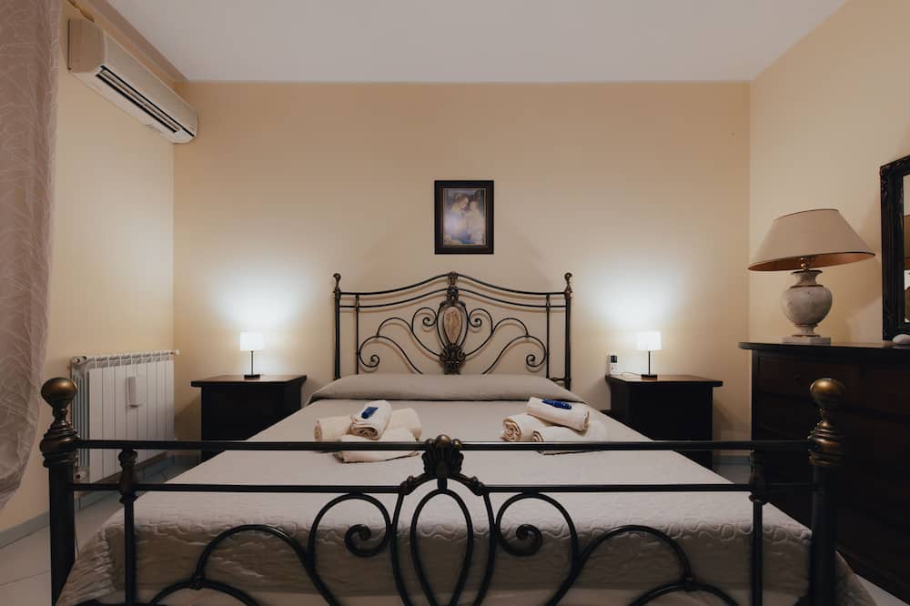 Photo of Bedroom in Porticello