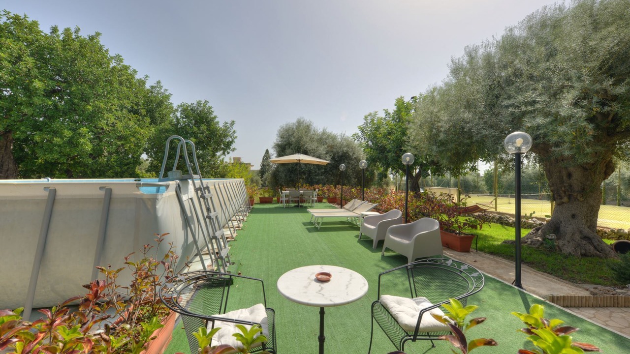 Photo of Outdoor in Solarino