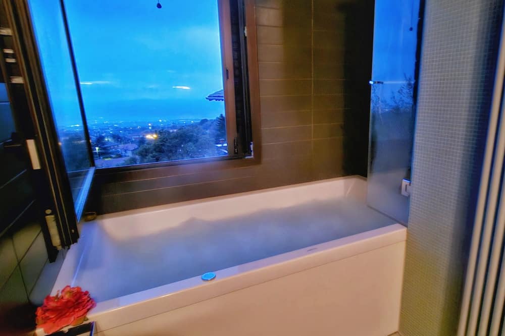 Photo of Bathroom in Ragalna