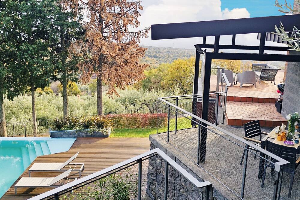 Photo of Outdoor in Ragalna