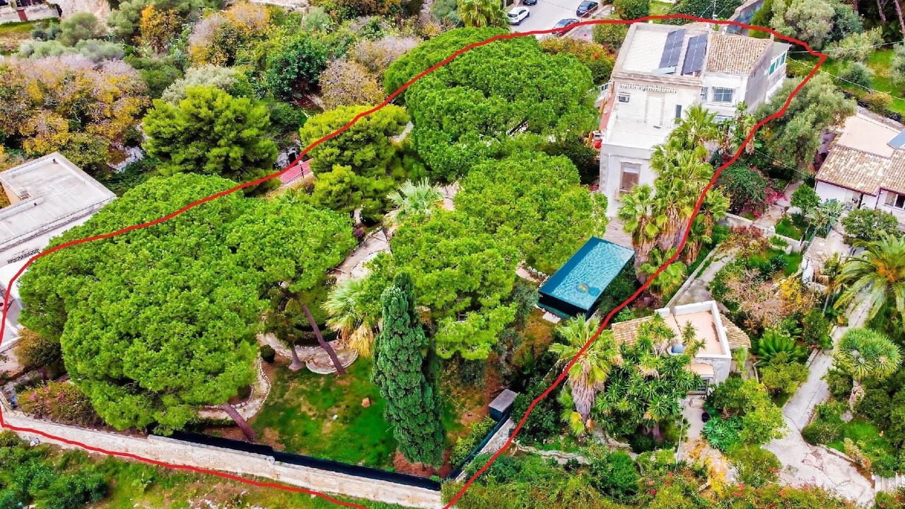 Photo of Outdoor in Acradina