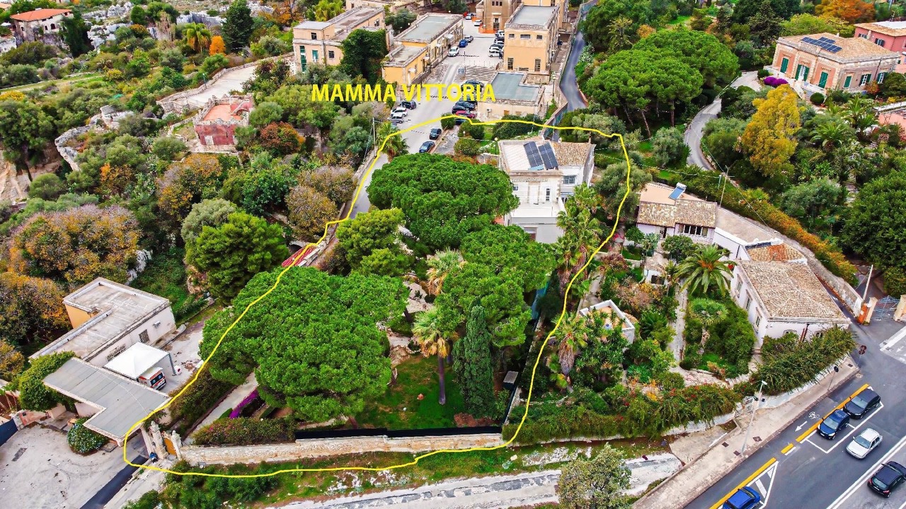 Photo of Outdoor in Acradina