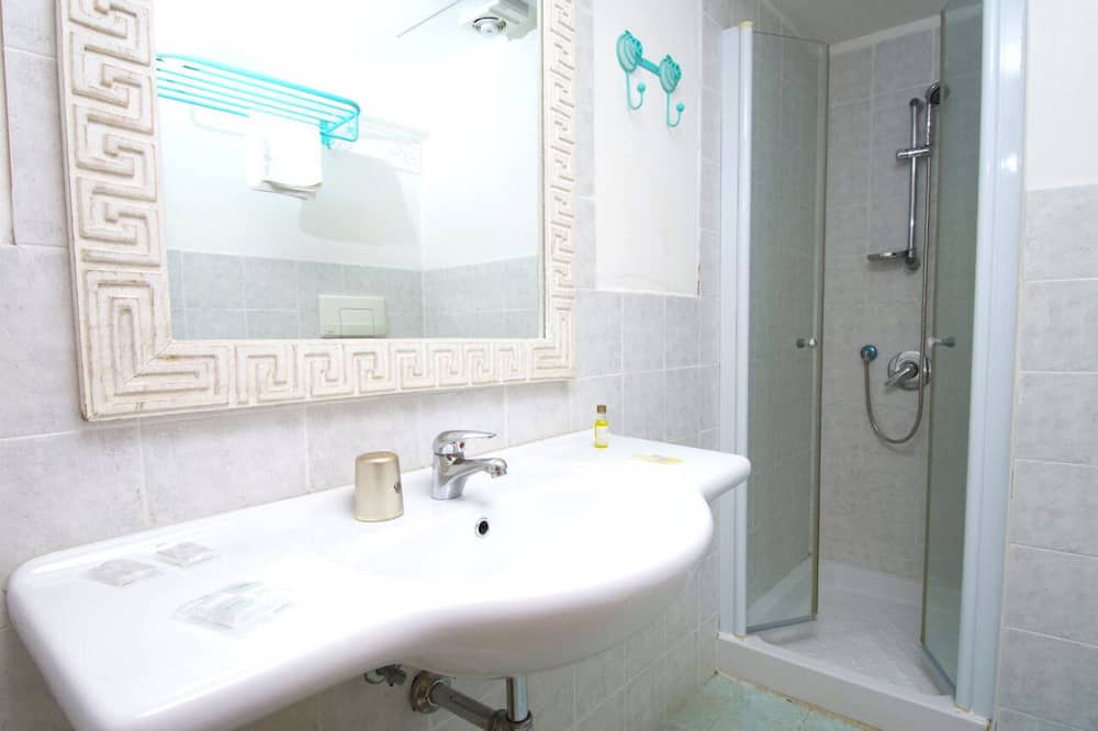 Photo of Bathroom in Anastasi III