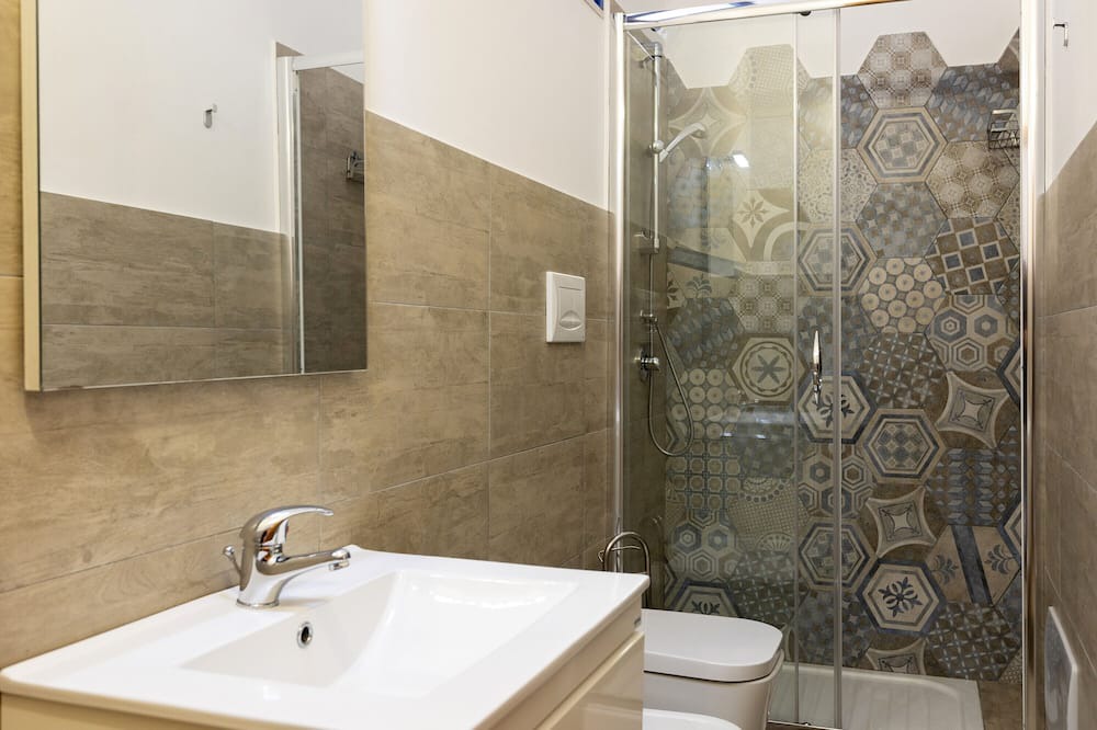 Photo of Bathroom in Marettimo