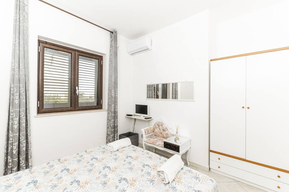 Photo of Bedroom in Realmonte
