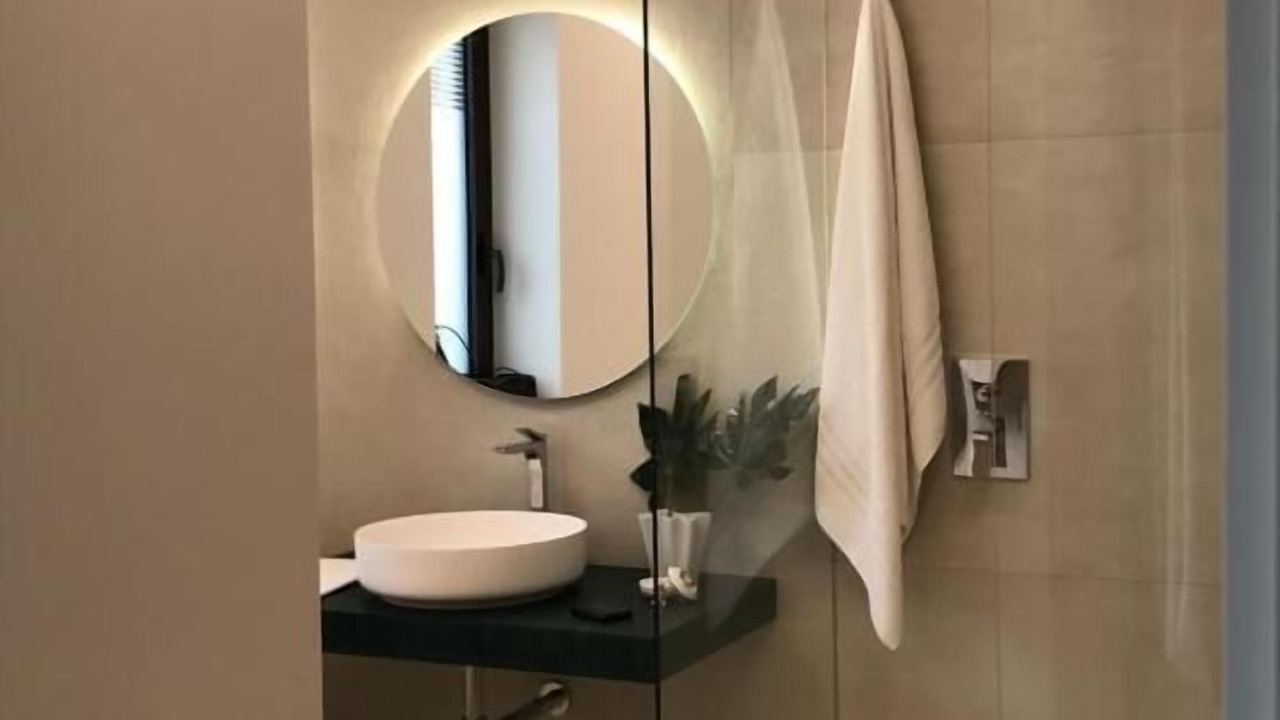 Photo of Bathroom in Bronte
