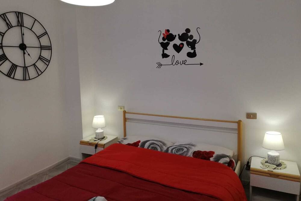 Photo of Bedroom in Barcellona Pozzo di Gotto