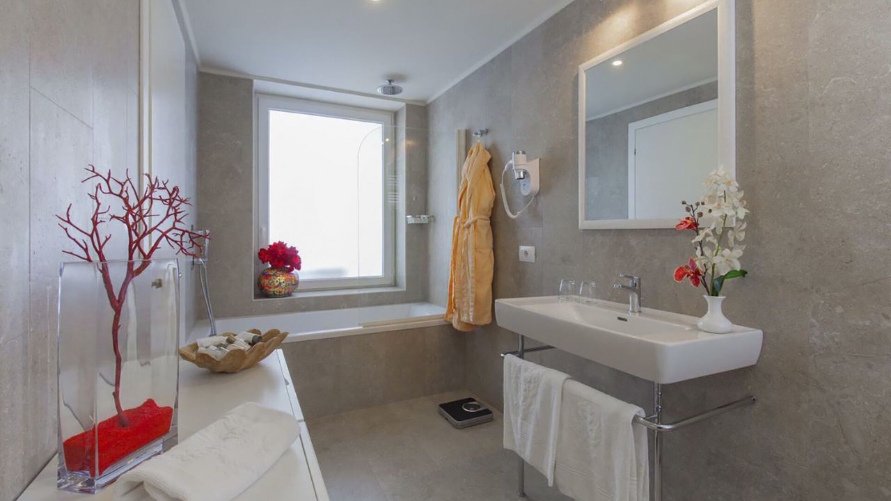 Photo of Bathroom in Mazzeo