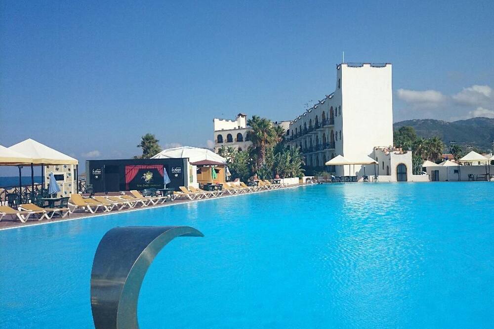 Photo of Outdoor in Patti