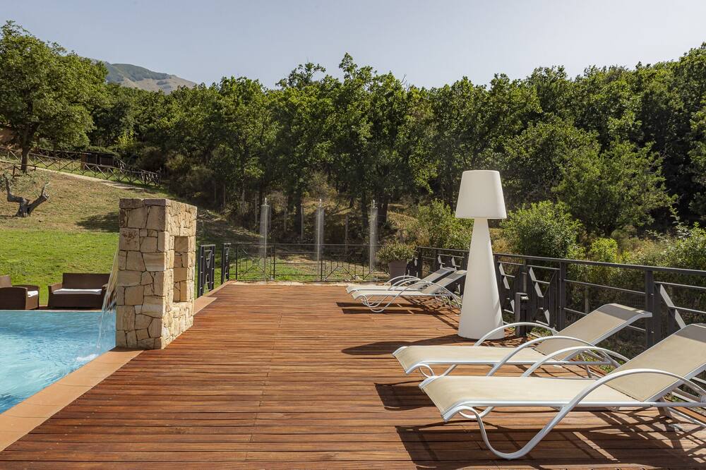 Photo of Outdoor in Collesano