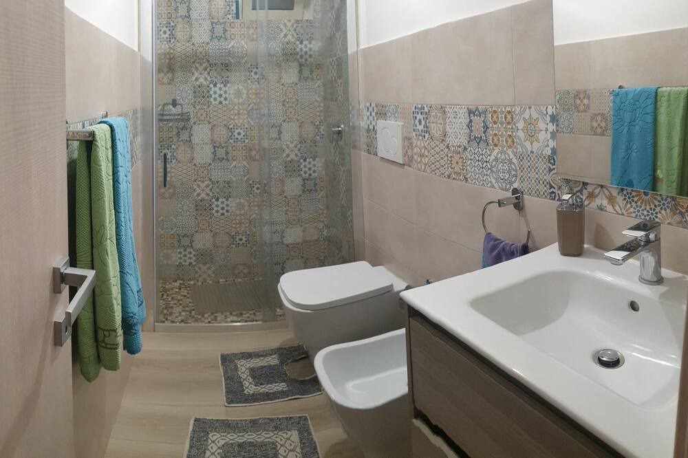 Photo of Bathroom in Gallina