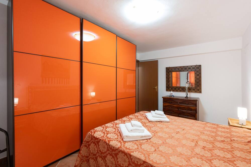 Photo of Bedroom in Trappeto