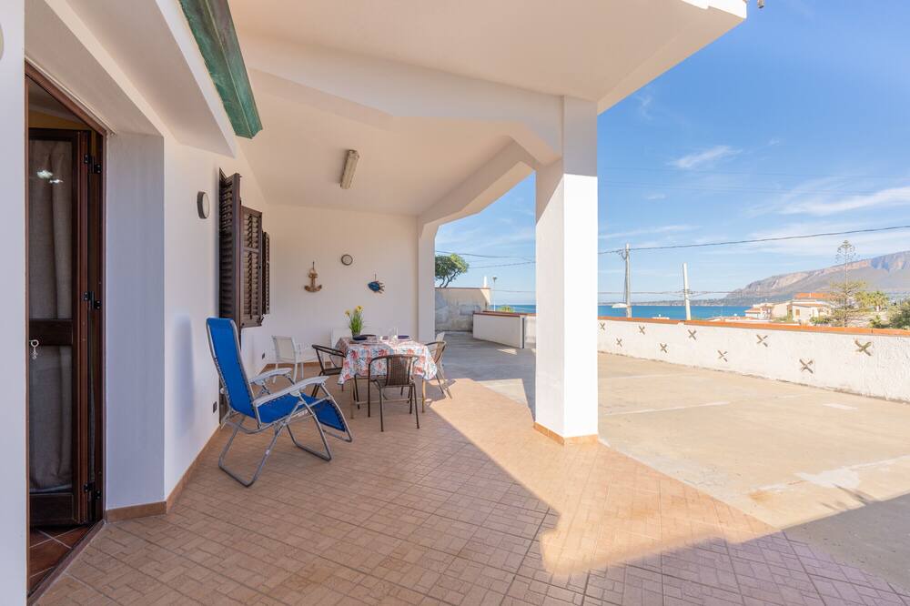 Photo of Patio Balcony in Trappeto