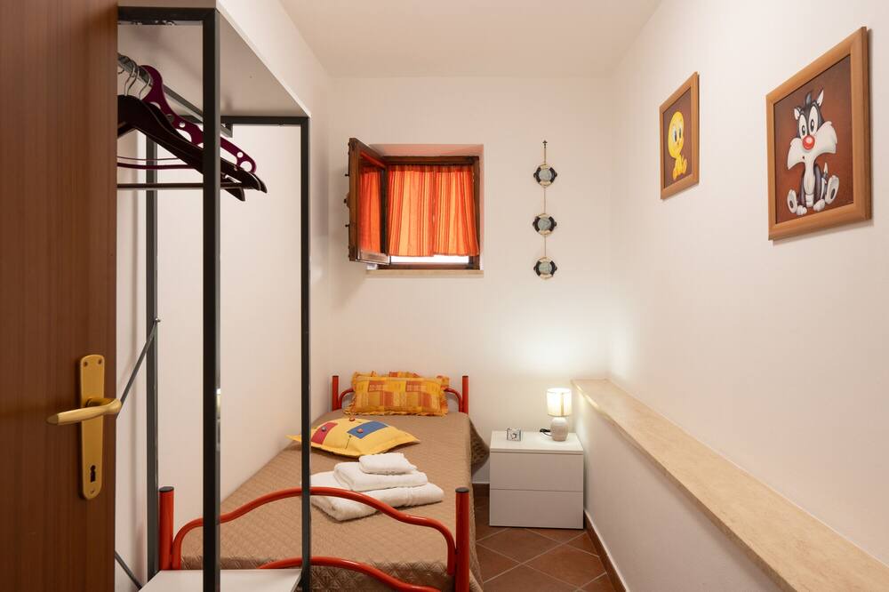 Photo of Bedroom in Trappeto
