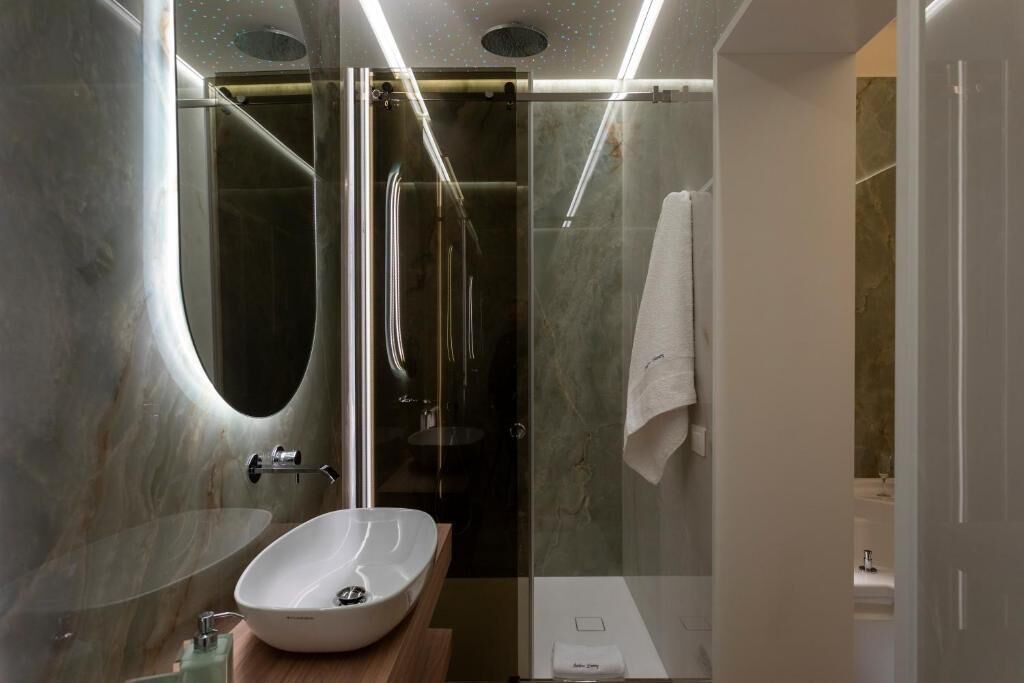 Photo of Bathroom in Ruggero Settimo