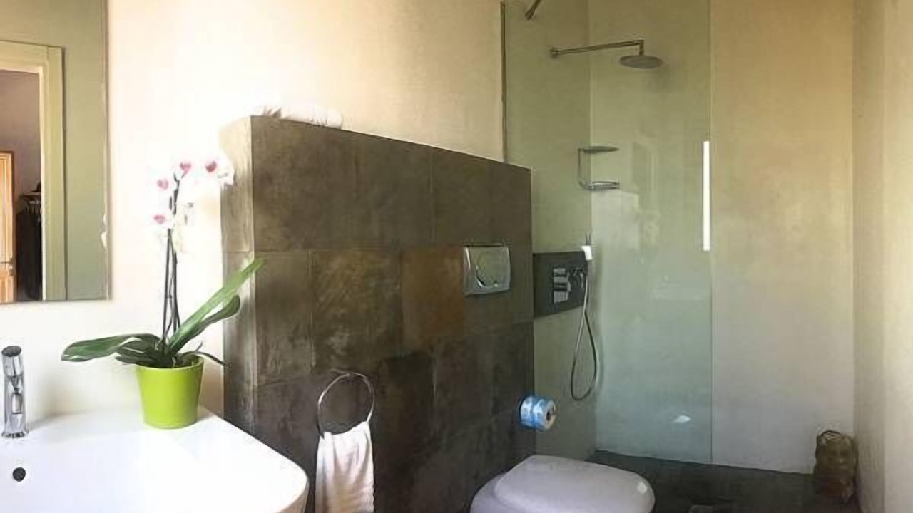 Photo of Bathroom in Noto