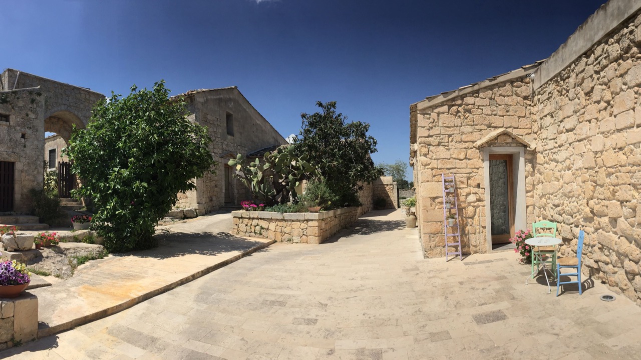 Photo of Outdoor in Noto
