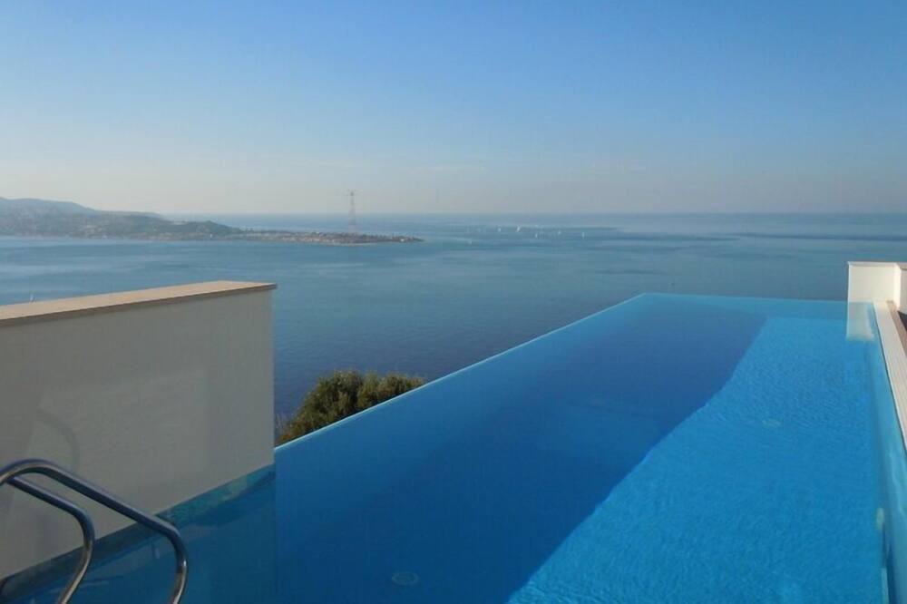 Photo of Outdoor in Villa San Giovanni