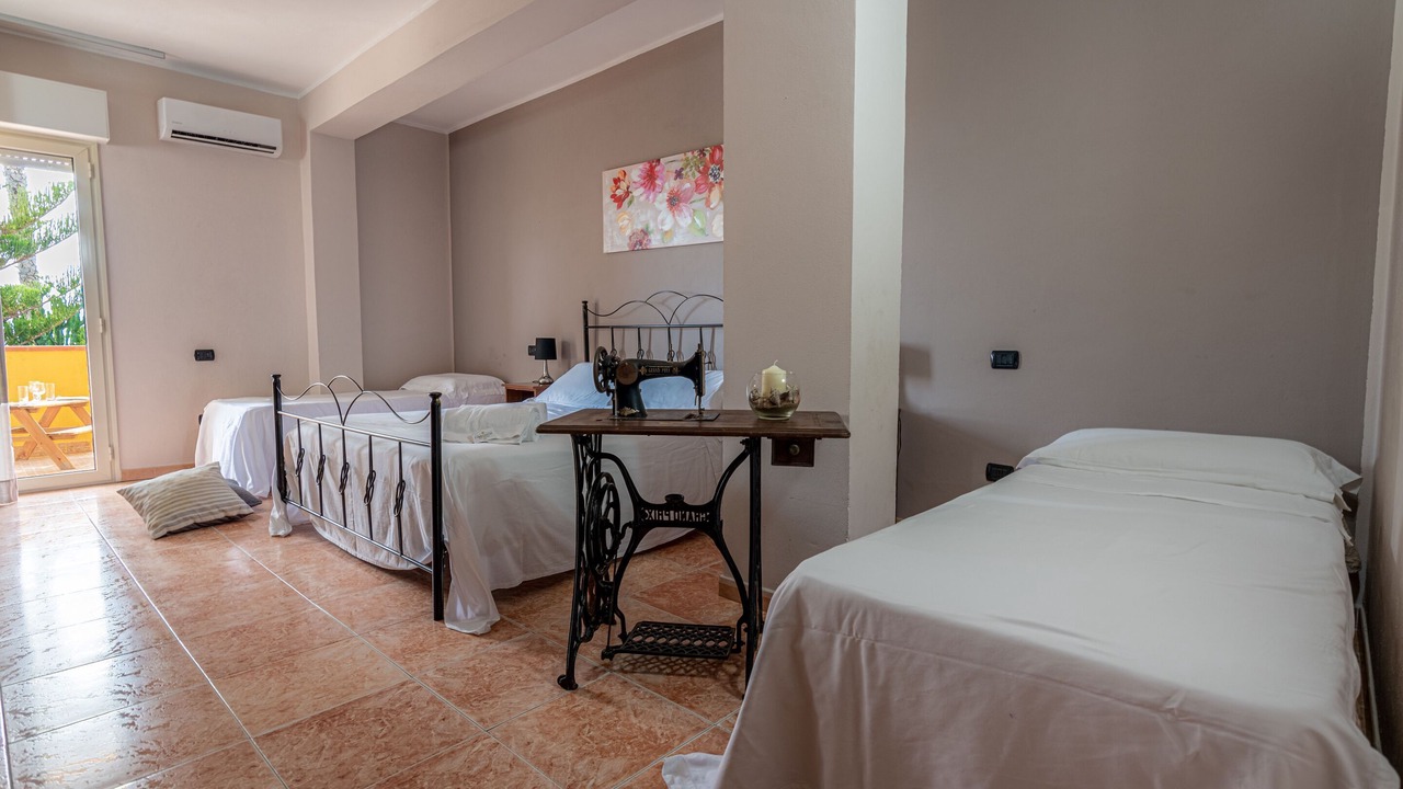 Photo of Bedroom in Capo Rizzuto