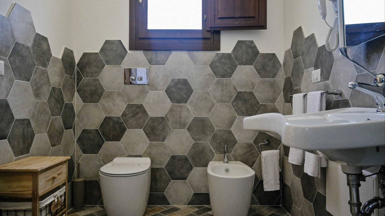 Photo of Bathroom in Avola