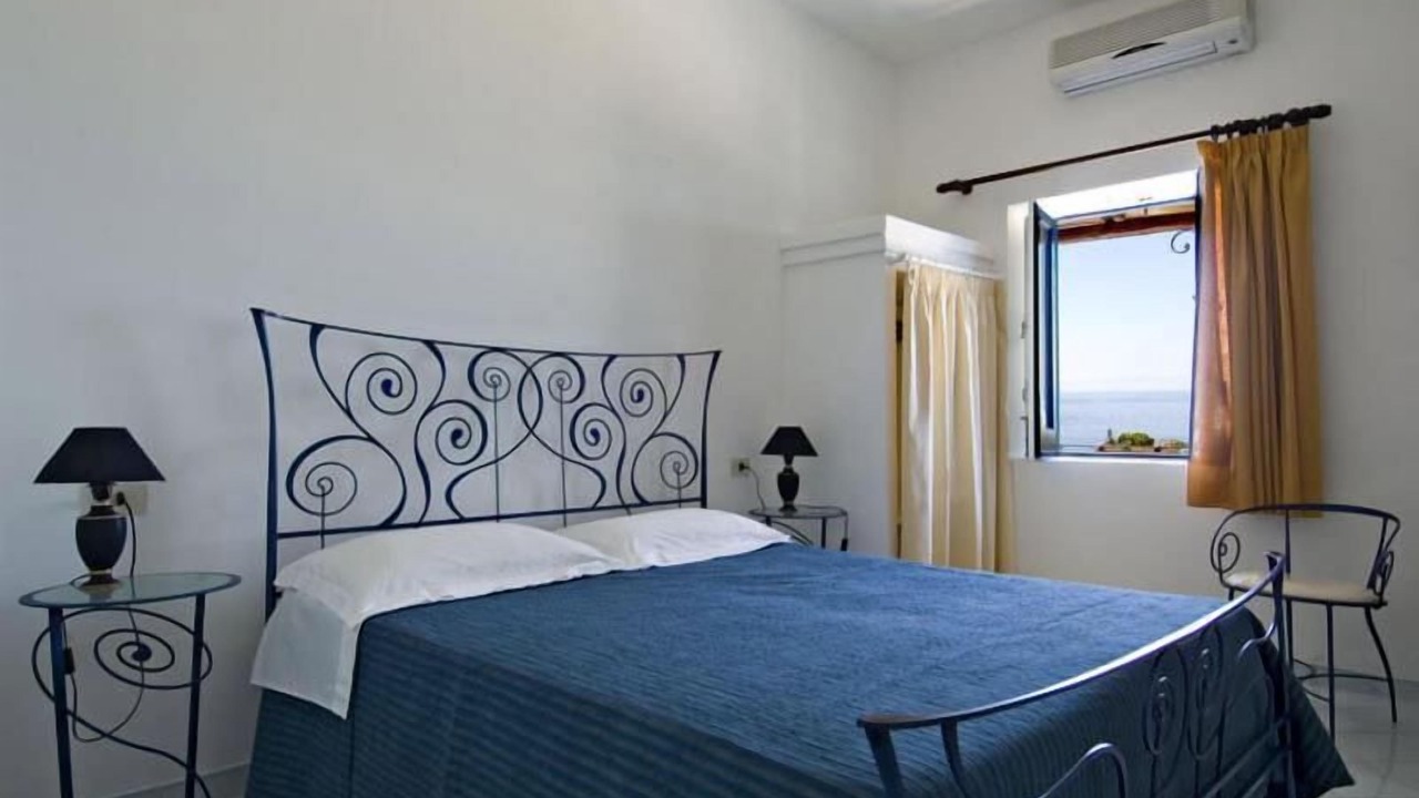 Photo of Bedroom in Panarea