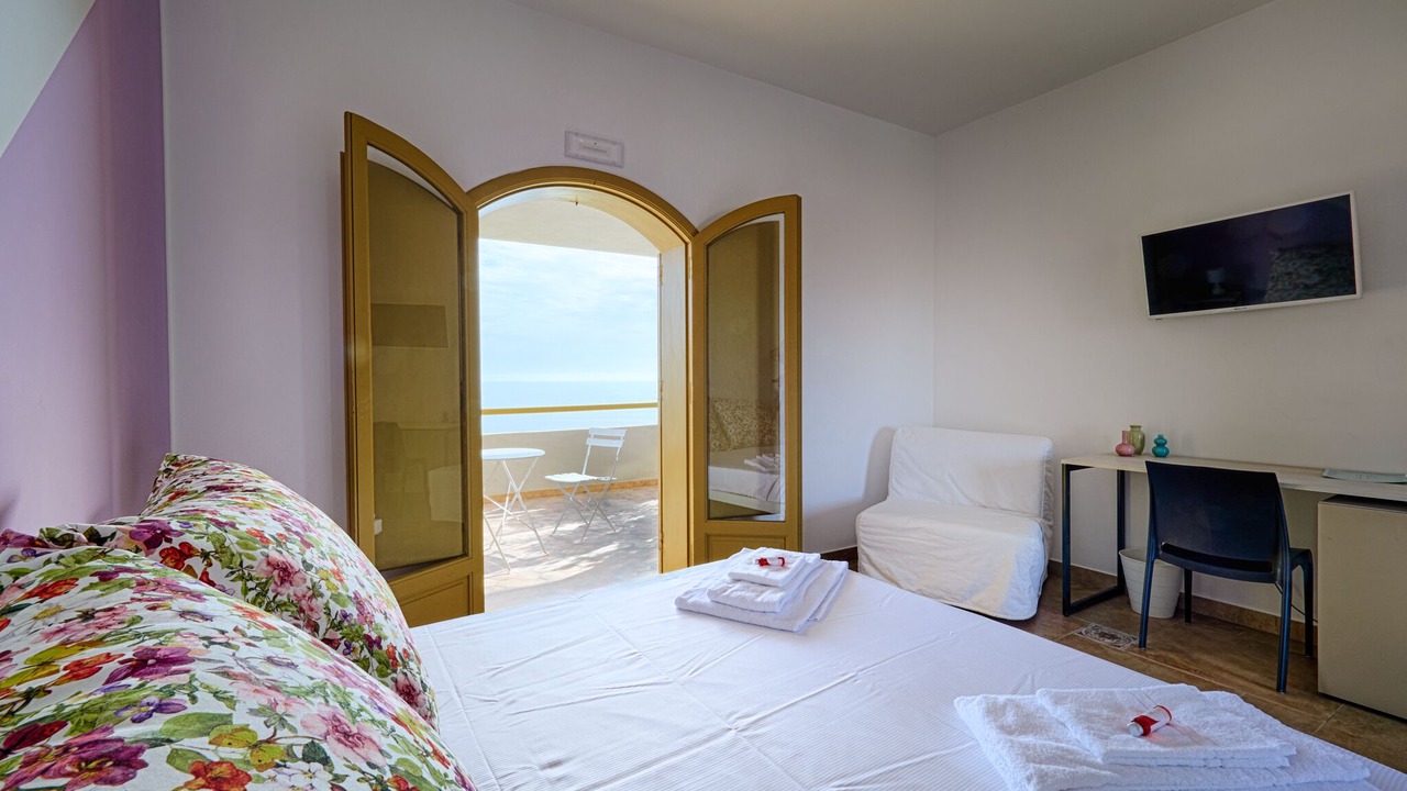 Photo of Bedroom in Punta Braccetto