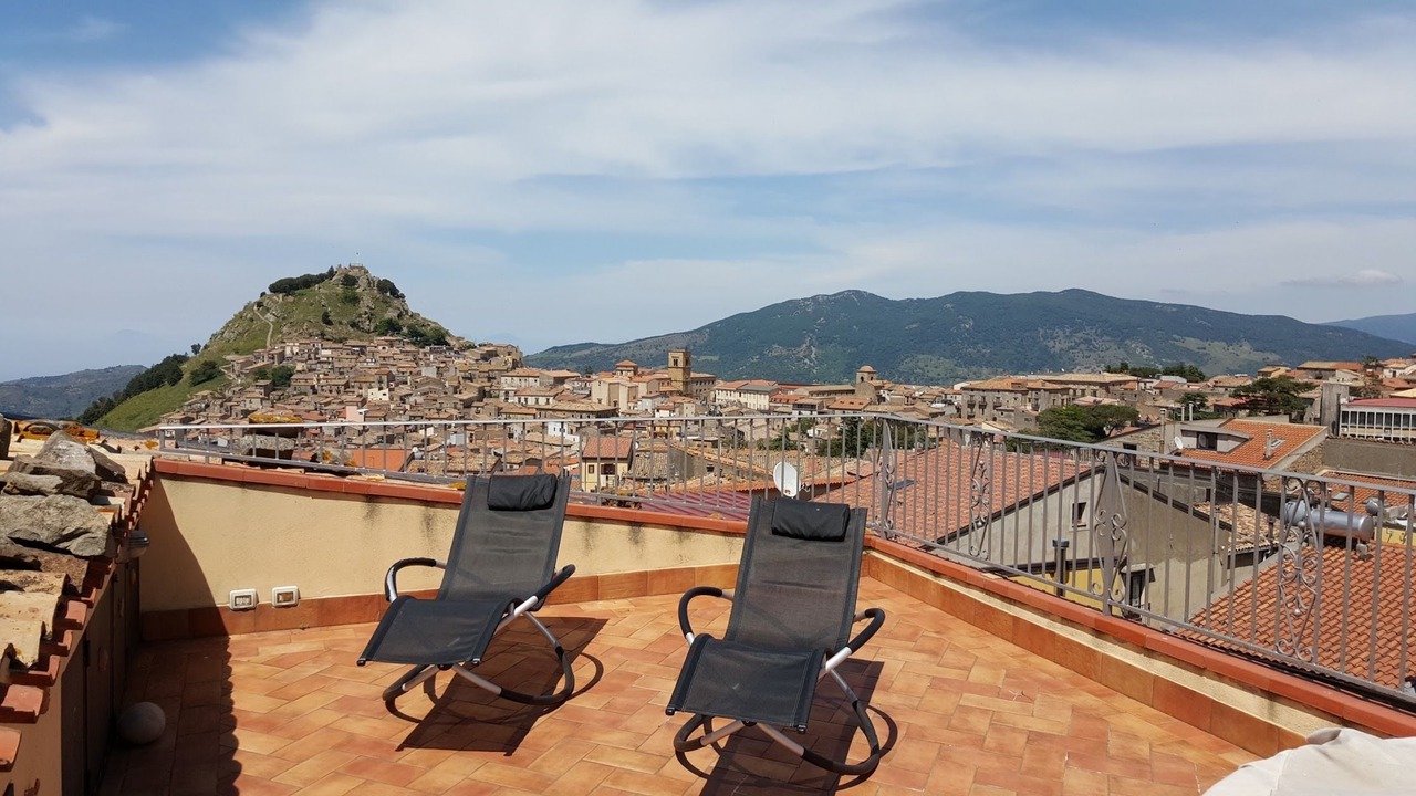 Photo of Patio Balcony in Mistretta
