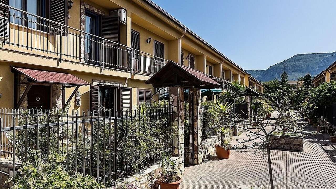 Photo of Outdoor in Aspra