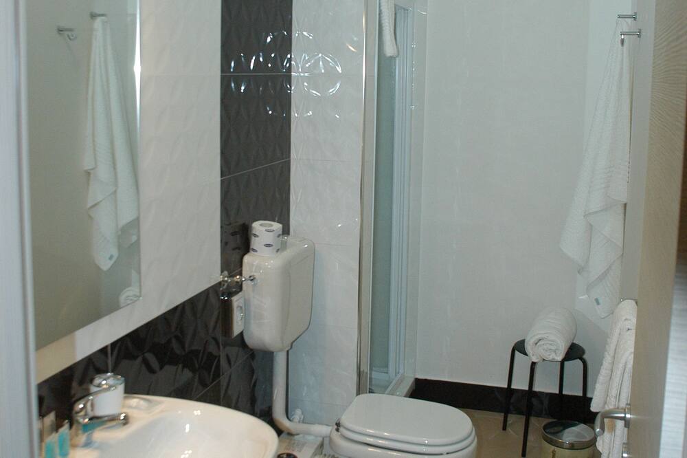 Photo of Bathroom in Villarosa