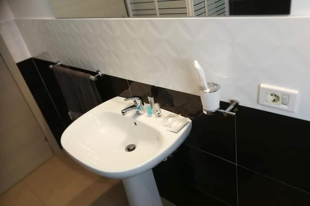 Photo of Bathroom in Villarosa