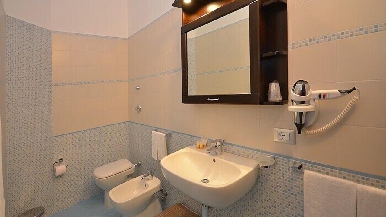 Photo of Bathroom in Castelluzzo