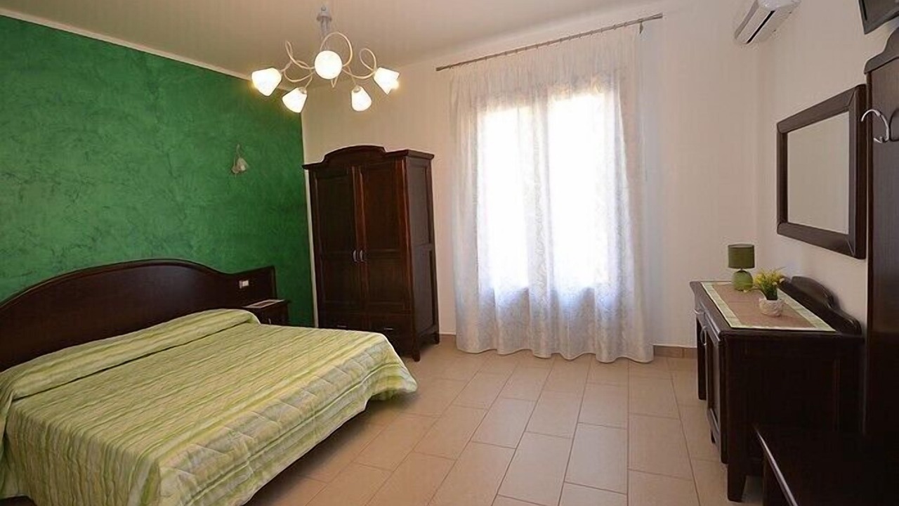 Photo of Bedroom in Castelluzzo