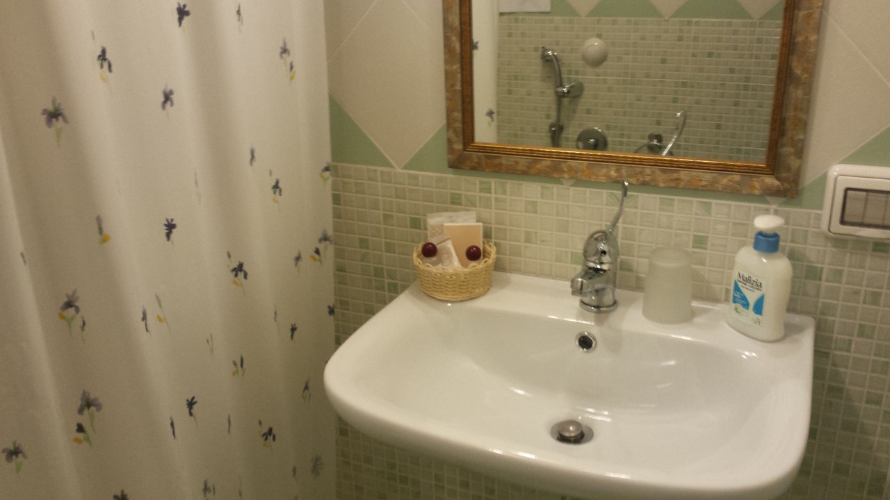 Photo of Bathroom in Marinella di Selinunte