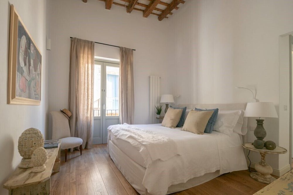 Photo of Bedroom in Trapani City Centre