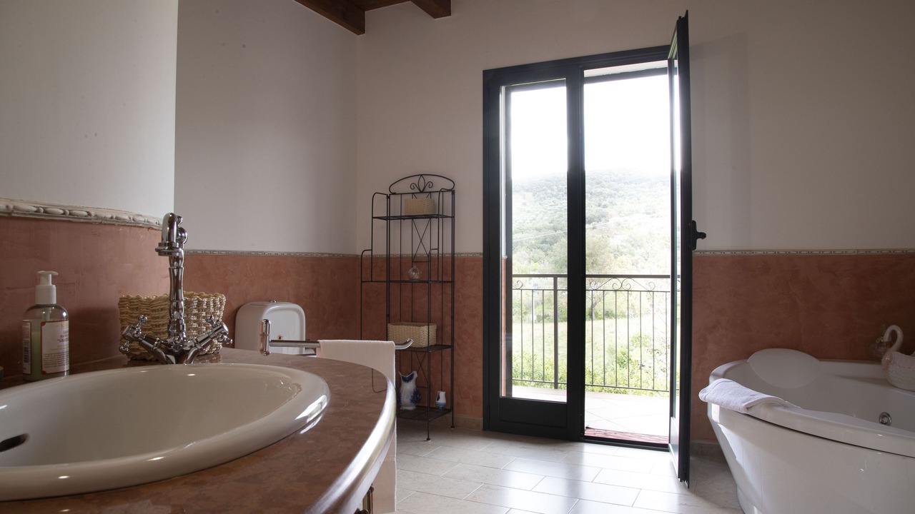 Photo of Bathroom in Caronia