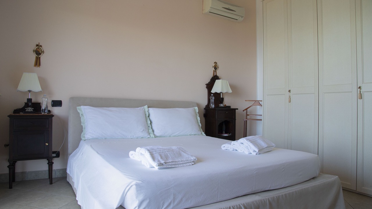 Photo of Bedroom in Caronia