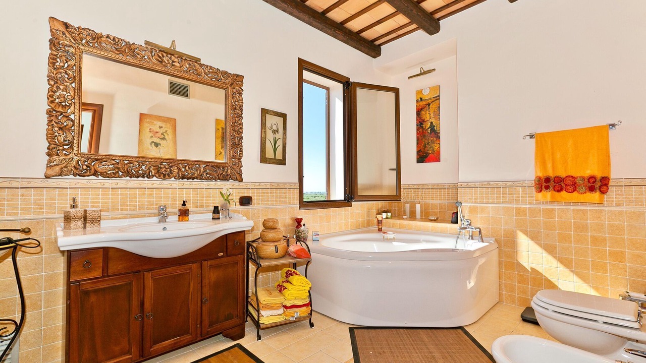 Photo of Bathroom in Castelvetrano