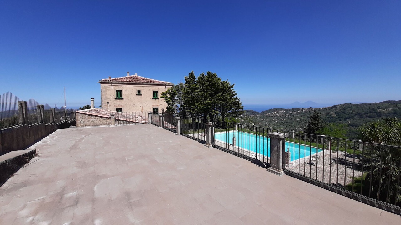 Photo of Patio Balcony in Ficarra
