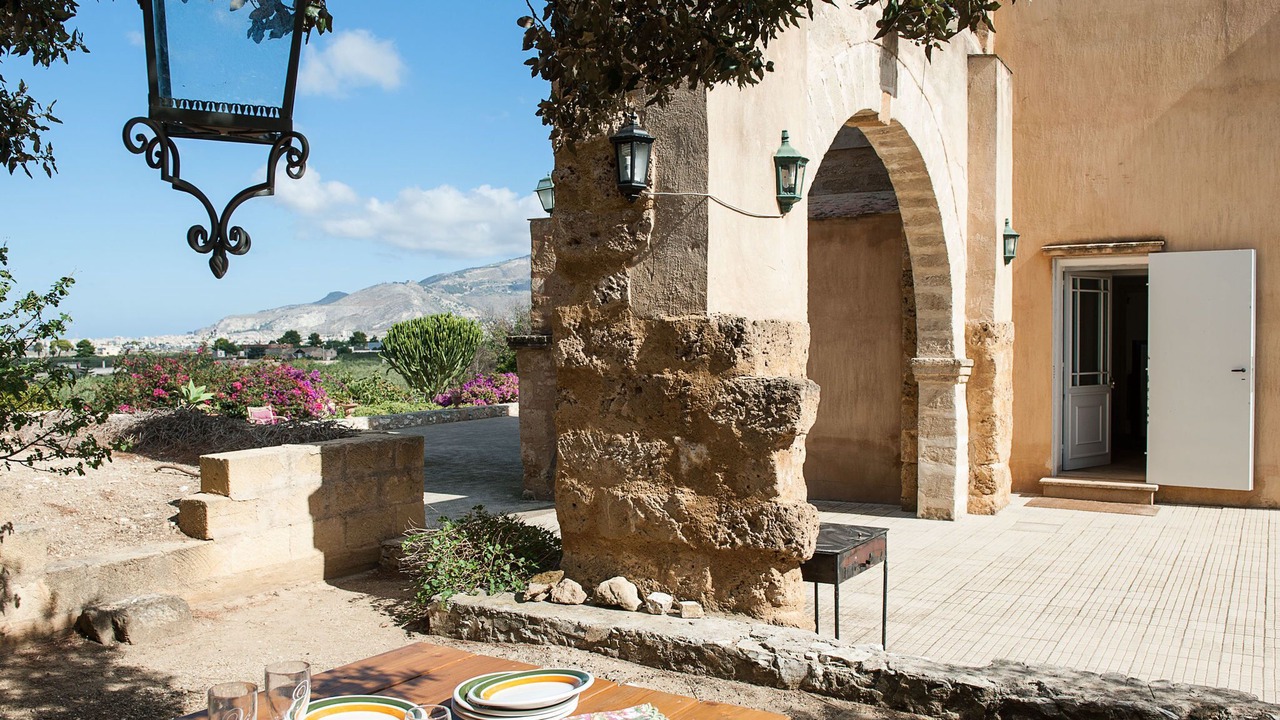 Photo of Patio Balcony in Paceco