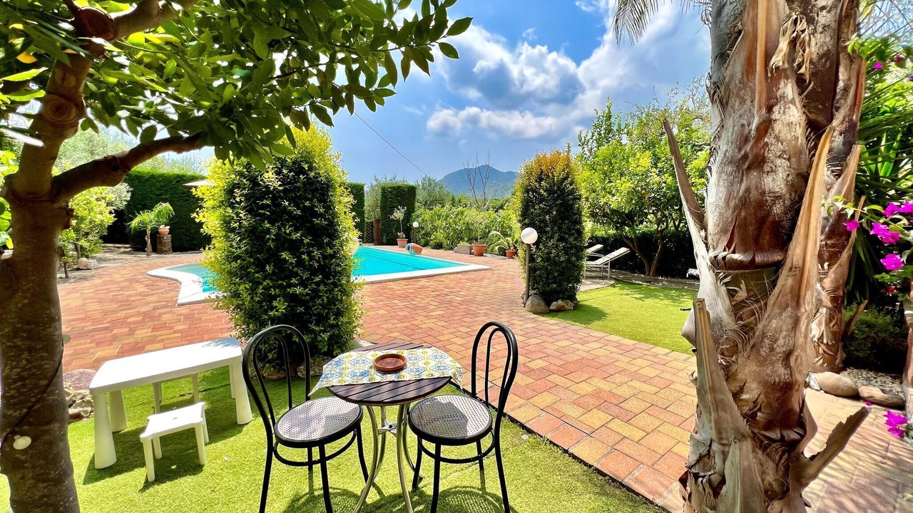 Photo of Outdoor in Mitogio