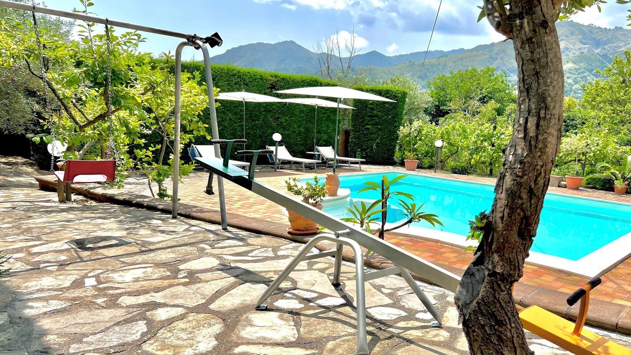 Photo of Outdoor in Mitogio