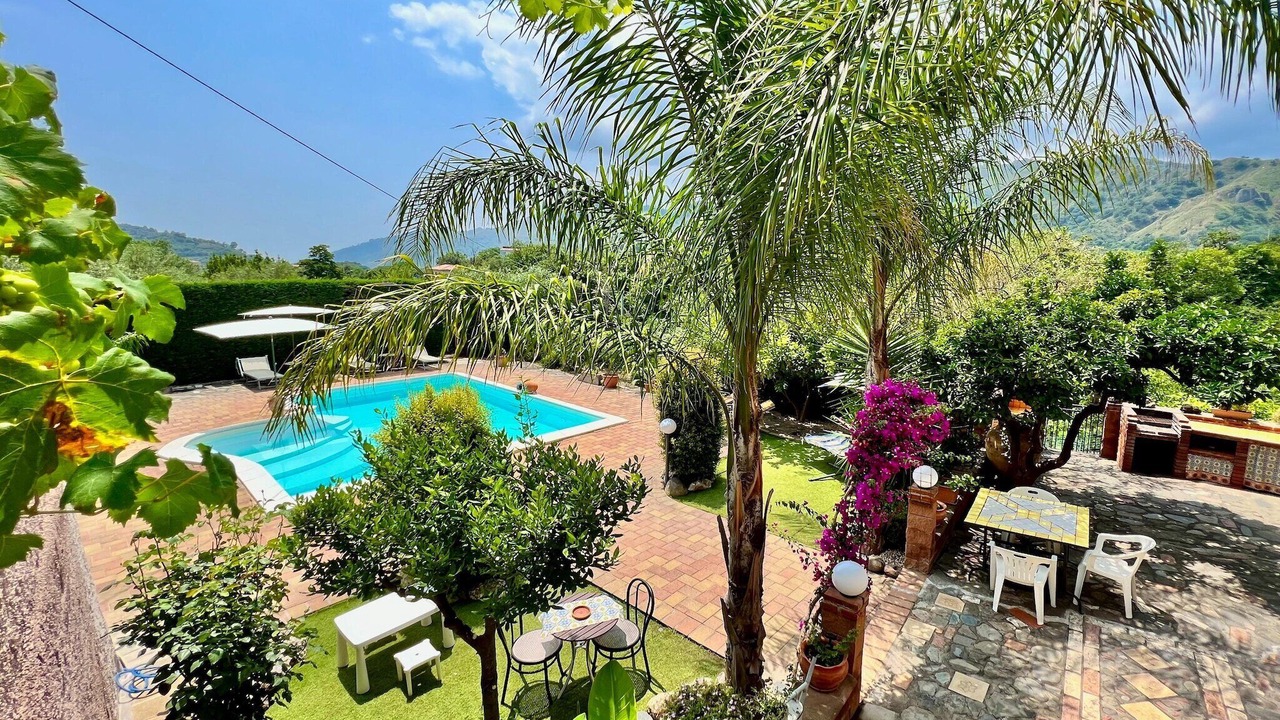Photo of Outdoor in Mitogio