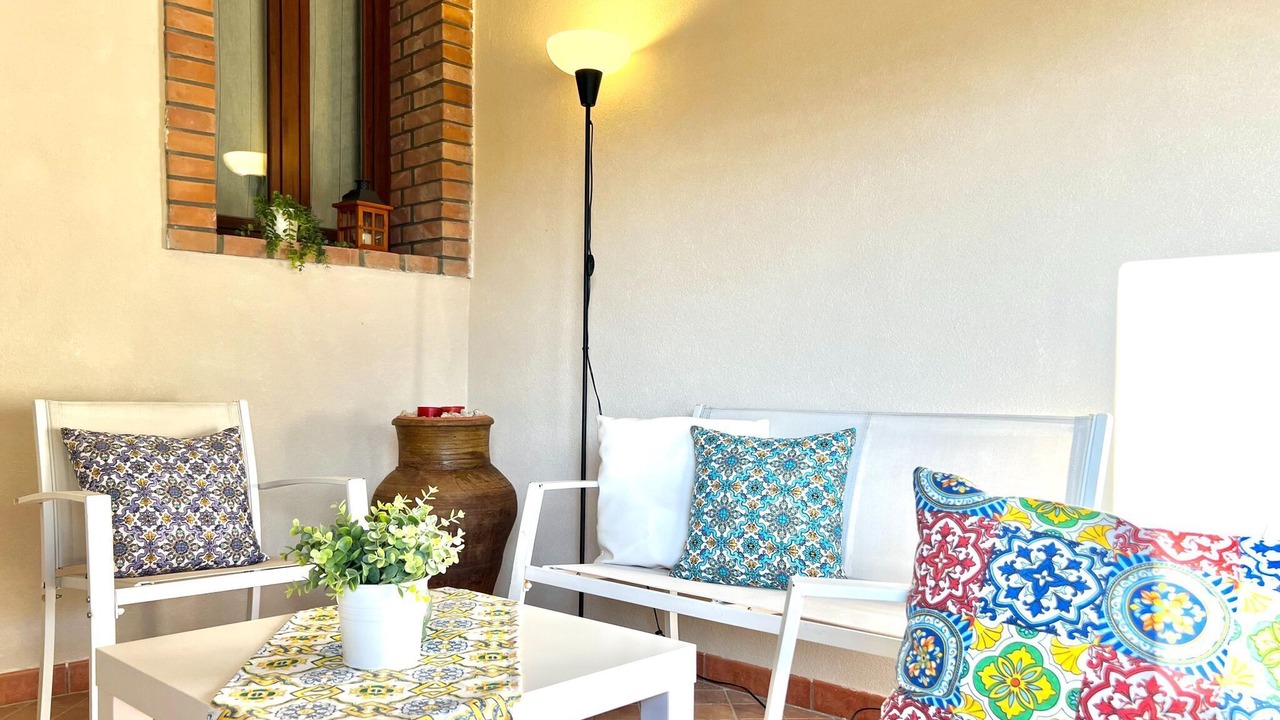 Photo of Patio Balcony in Mitogio