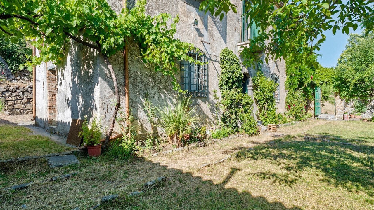 Photo of Outdoor in Maniace