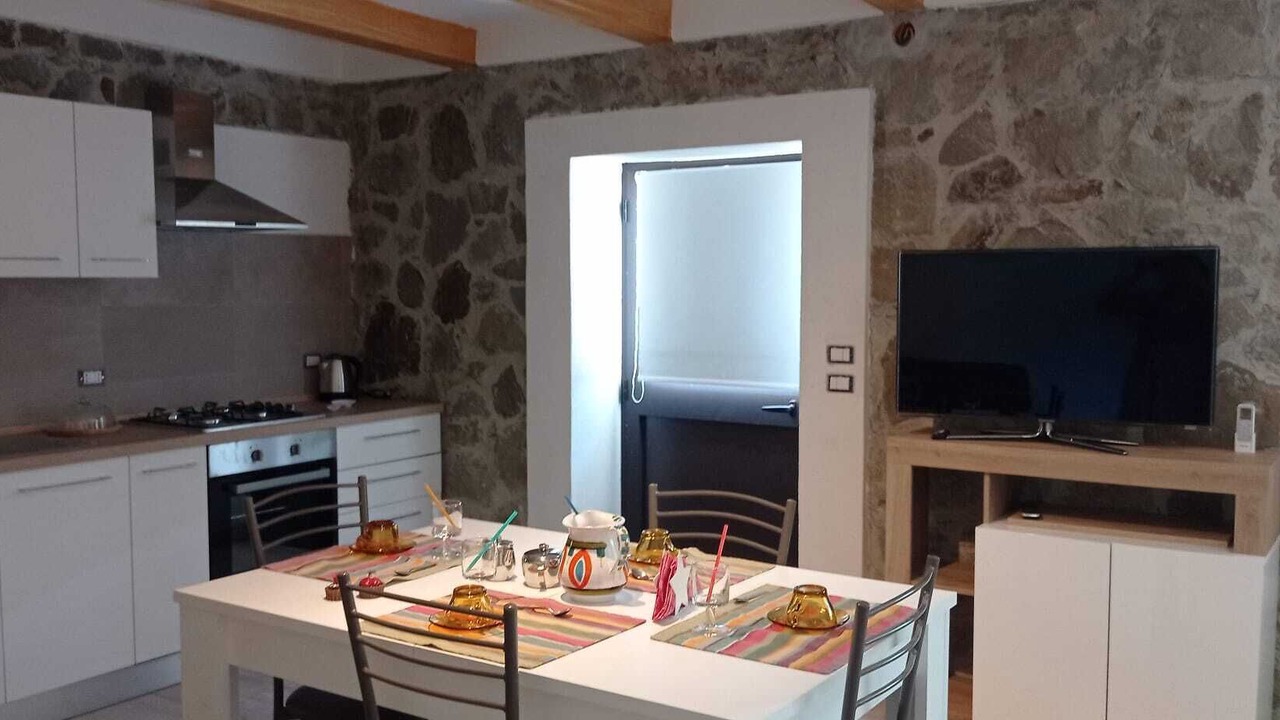 Photo of Kitchen in Mitogio