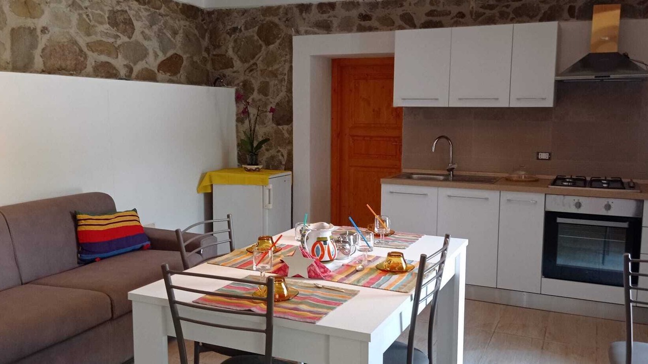 Photo of Kitchen in Mitogio