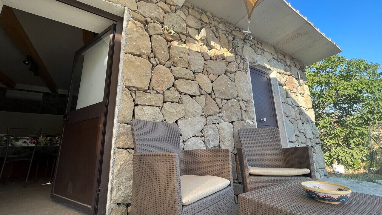 Photo of Patio Balcony in Mitogio