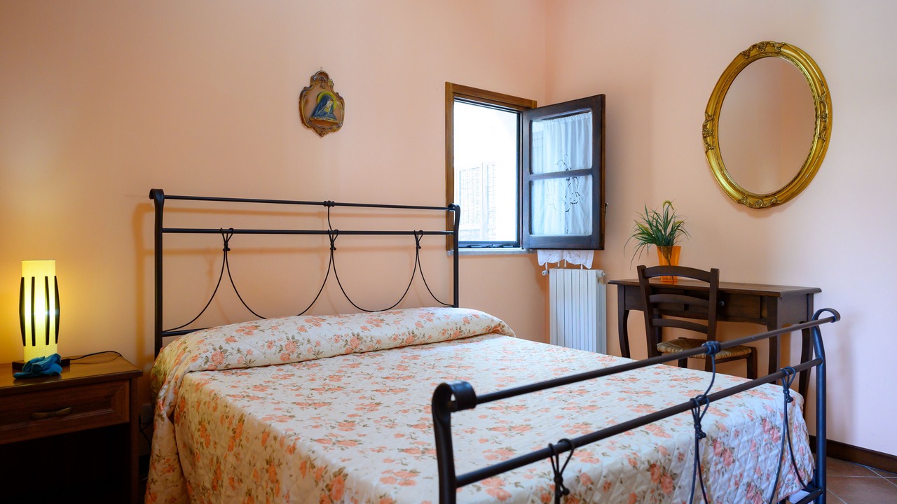 Photo of Bedroom in Castelbuono